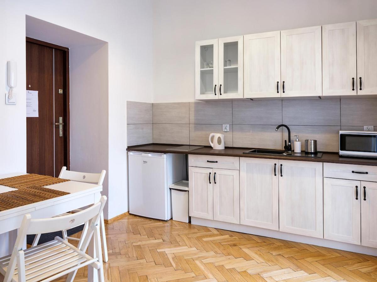 Classic Apartments Pilsudskiego Street Cracovia Esterno foto