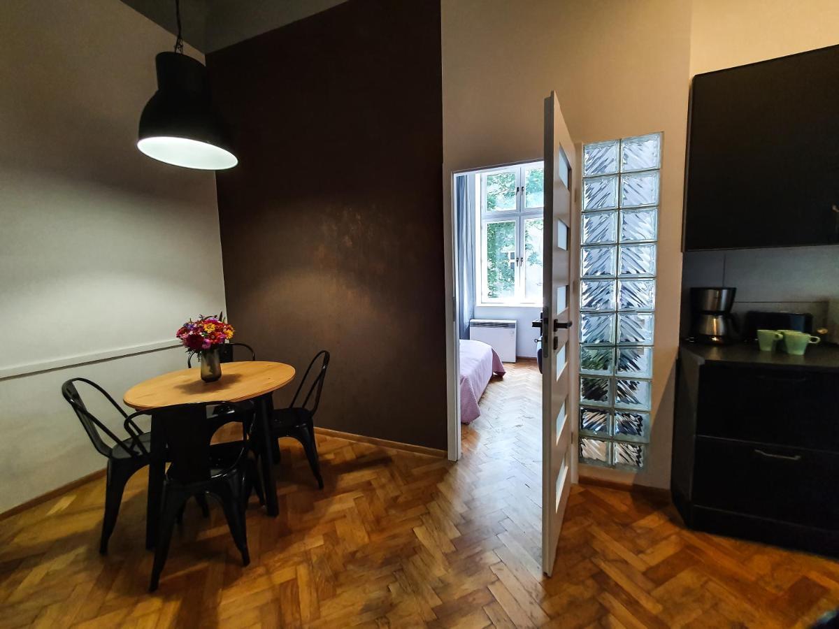 Classic Apartments Pilsudskiego Street Cracovia Esterno foto