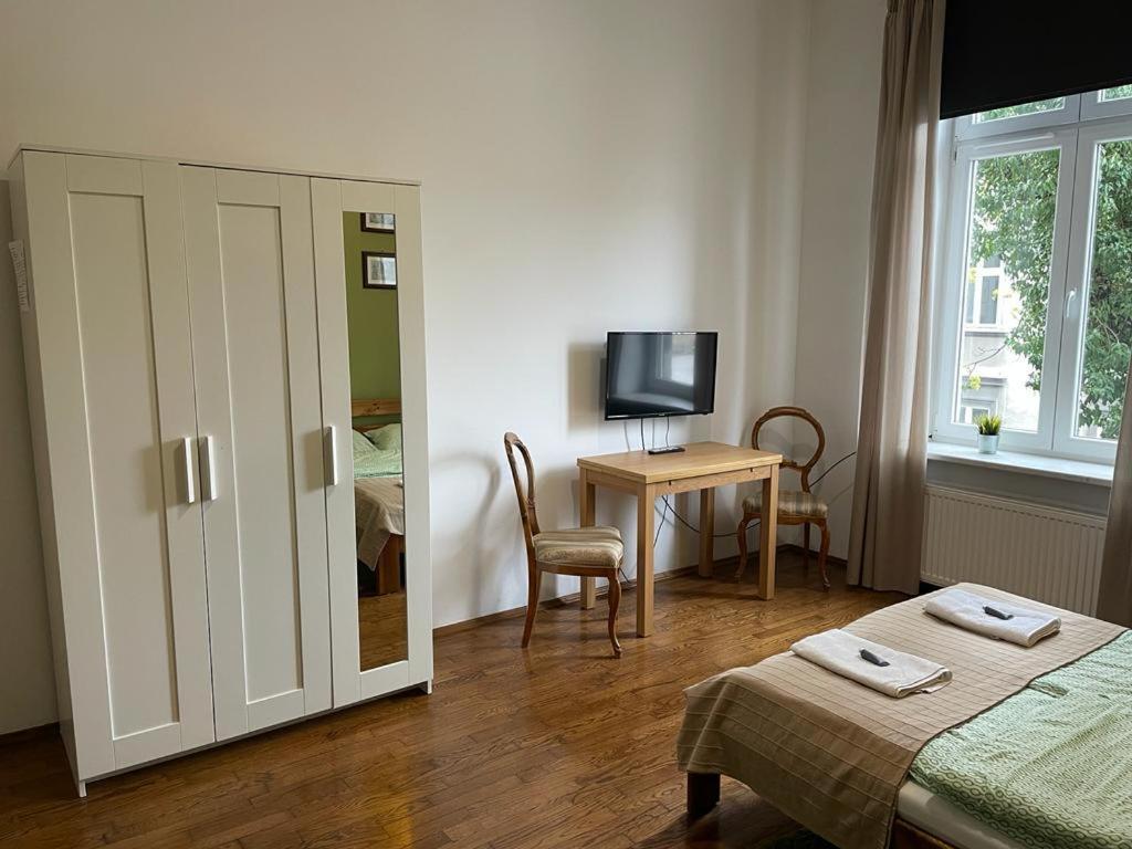 Classic Apartments Pilsudskiego Street Cracovia Esterno foto