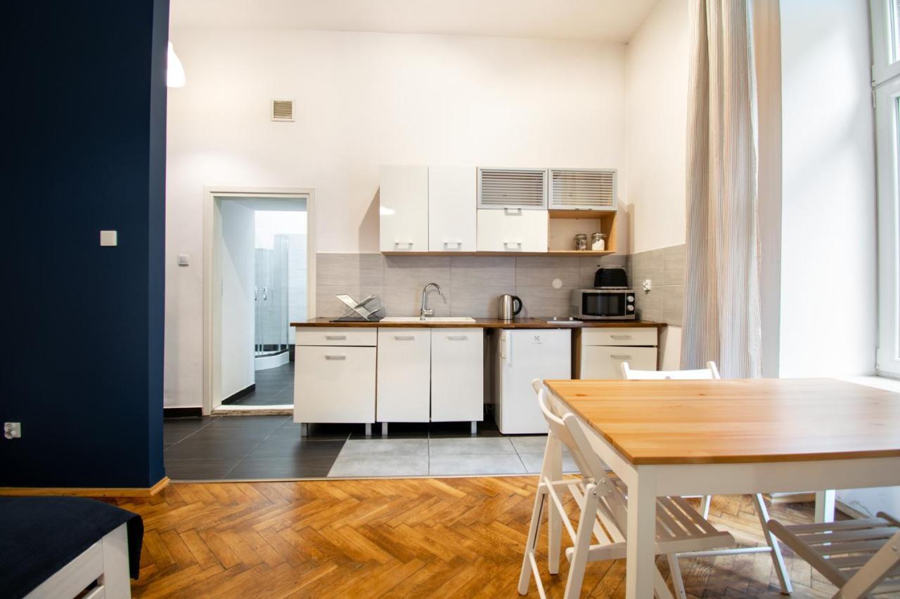 Classic Apartments Pilsudskiego Street Cracovia Esterno foto