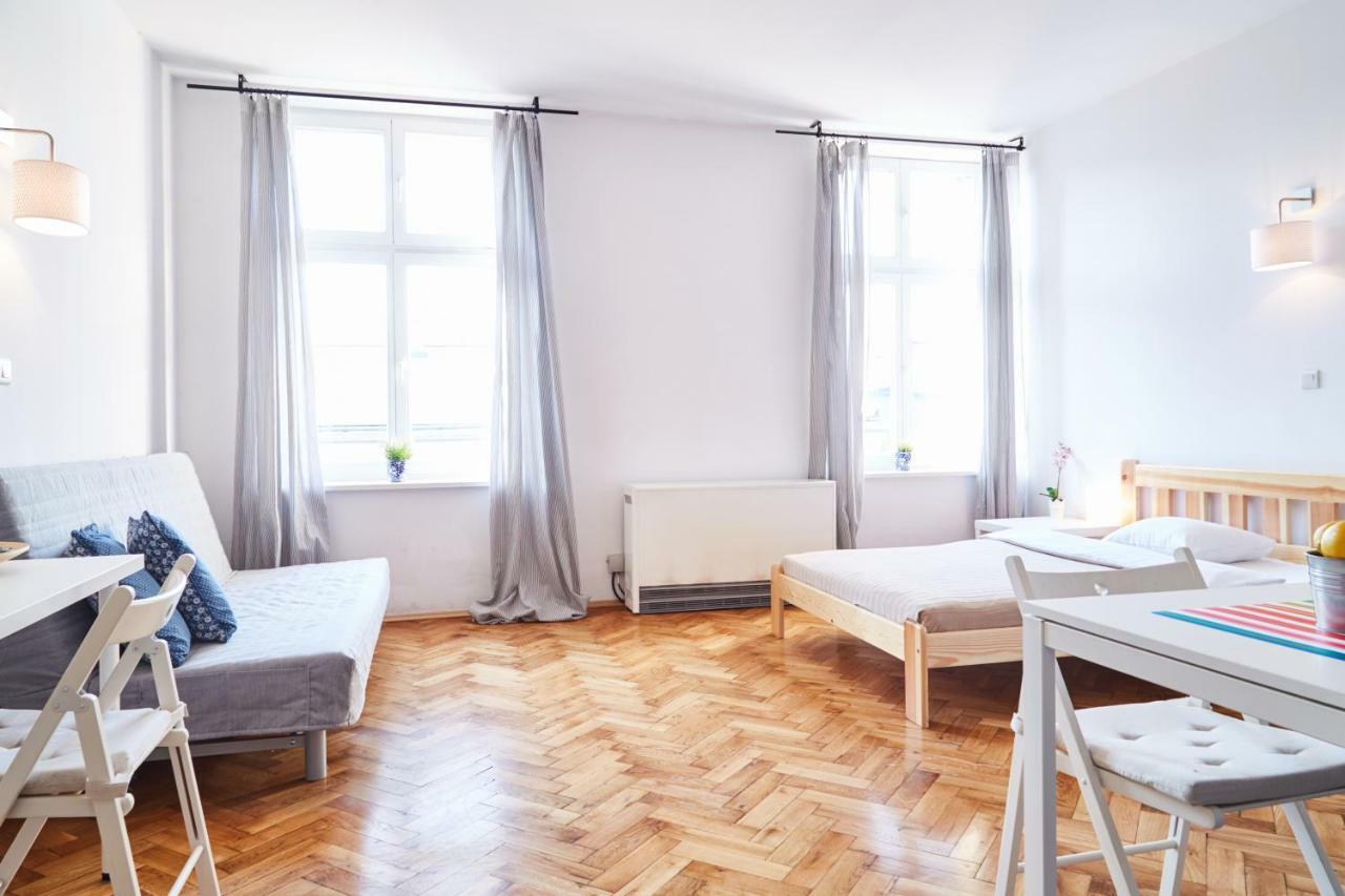 Classic Apartments Pilsudskiego Street Cracovia Esterno foto